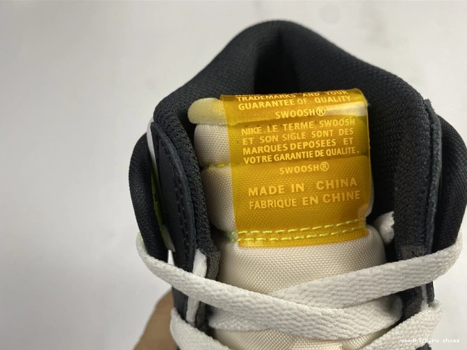 OG RETRO HIGH 555088-118 JORDAN GOLD' 1 AIR 'VOLT 0708